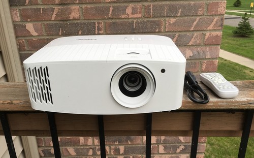 Optoma uhd38 4000 lumens - lumens, 4k